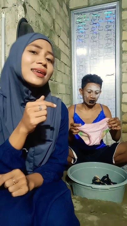memeki|Ngentot Memek Pembantu Saat Lagi Nyuci Baju .